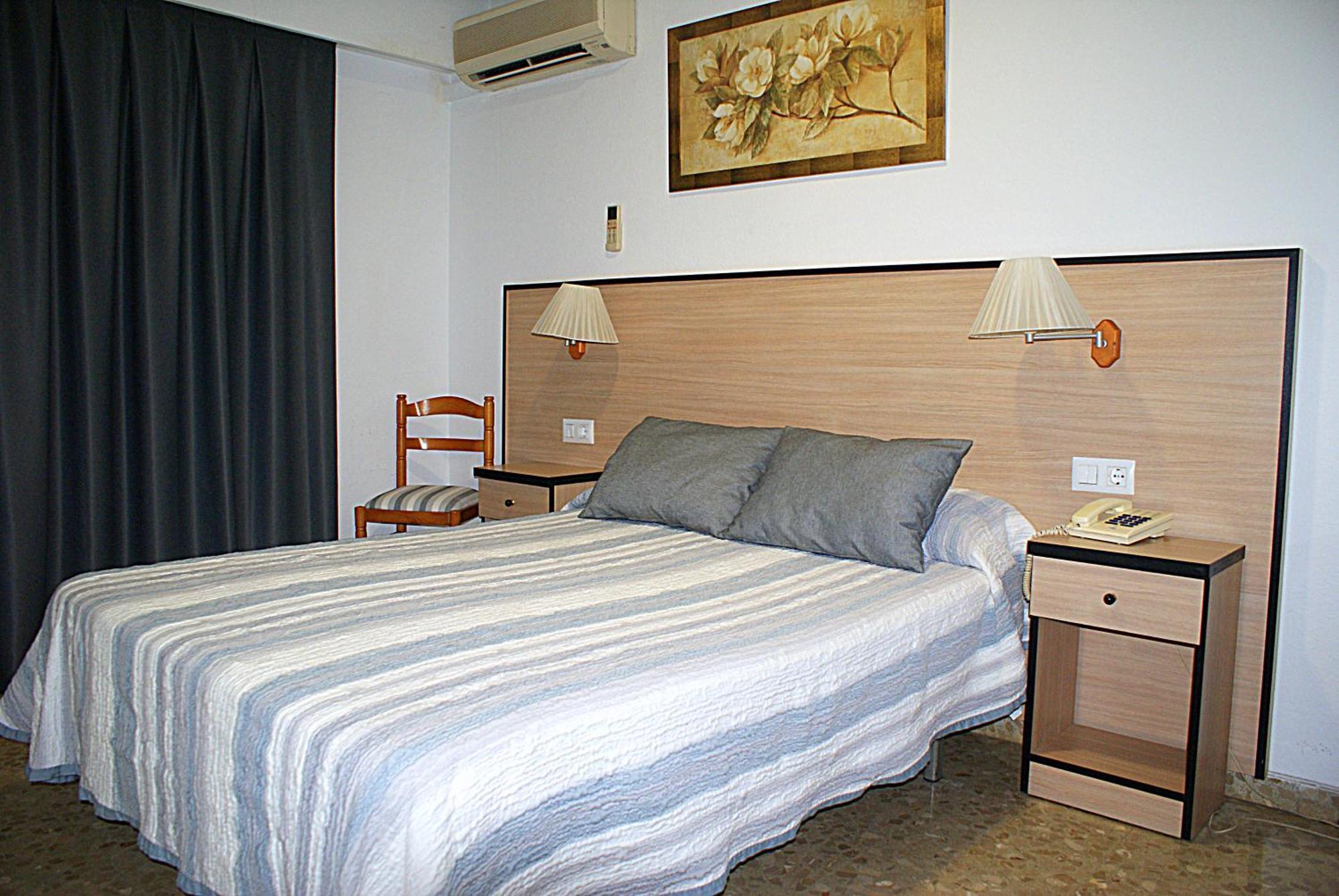 Hotel Carabela 2 Cullera Esterno foto