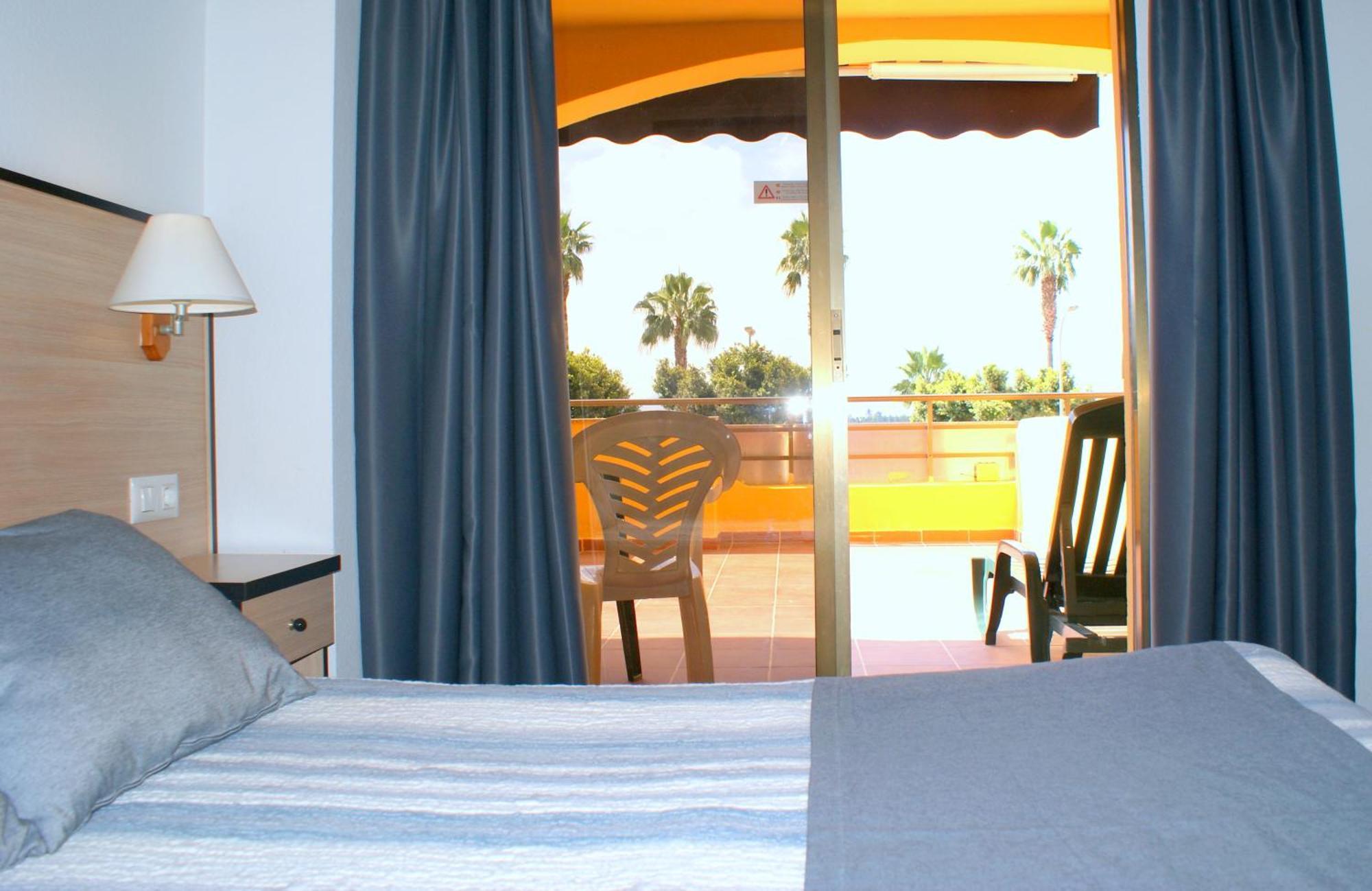 Hotel Carabela 2 Cullera Esterno foto